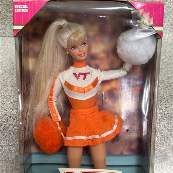Vintage Barbie Licensed Virginia Tech University Cheerleader Doll - Picture 2 of 3